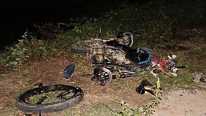 Çanakkale'de trafik kazası 1 ölü, 1 yaralı!