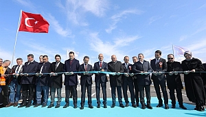 Ulaştırma ve Altyapı Bakanı Uraloğlu Çanakkale'deydi